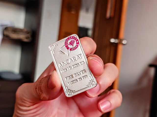 Giá bạc hôm nay 7/11: Thị trường trong nước đi ngang, biên độ điều chỉnh hẹp - Ảnh 2. Giá bạc hôm nay 7/11: Thị trường trong nước đi ngang, biên độ điều chỉnh hẹp - Ảnh 2.