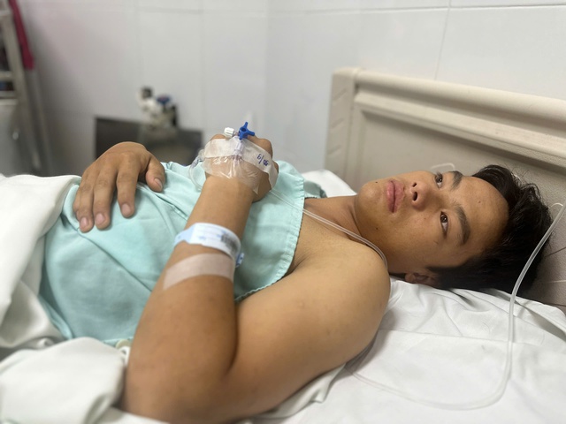 MS 1940: Bị tai nạn nghiêm trọng, chàng trai H’Mông cần tiền chạy chữa, trong khi vợ mang bầu nghẹn lòng cầu cứu - Ảnh 2.