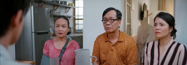Đăng được nữ đối tác tặng quà, Trúc Lam được 'phi công' đến tận nhà đưa tài liệu  - Ảnh 3.