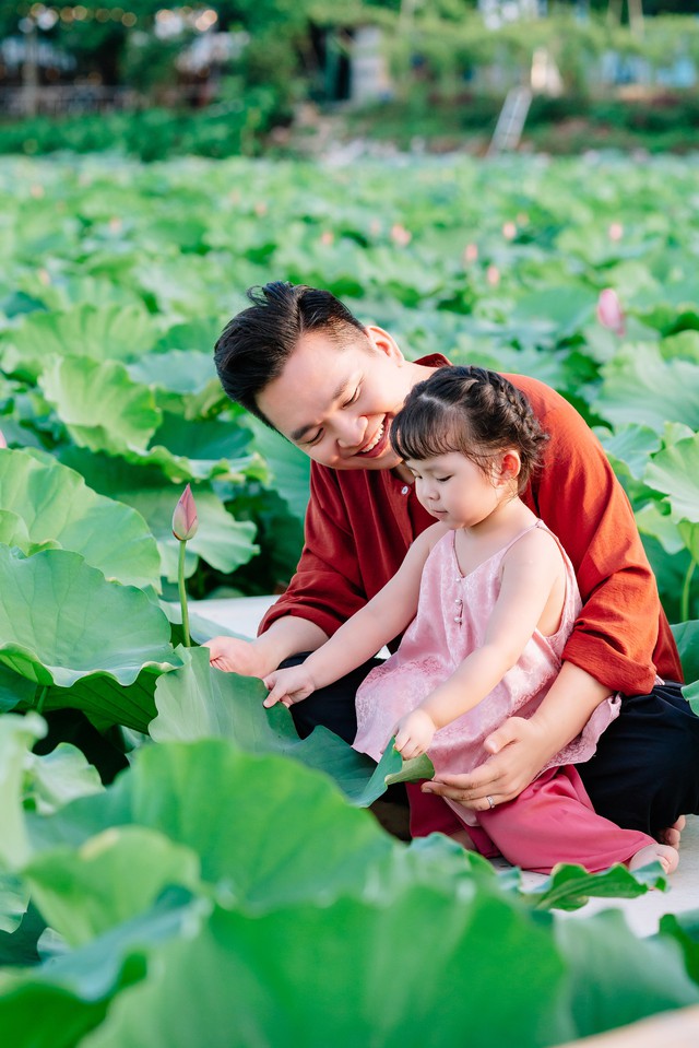 MC Hạnh Phúc 10 năm ăn chay trường, từng chiến thắng căn bệnh ung thư máu để có cuốc sống viên mãn - Ảnh 9.