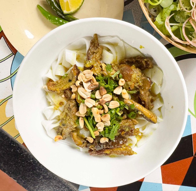 Mỳ Quảng Cây Ngô Đồng - Hương quê còn mãi trong ký ức người con xứ Quảng - Ảnh 1. Mỳ Quảng Cây Ngô Đồng - Hương quê còn mãi trong ký ức người con xứ Quảng - Ảnh 1.