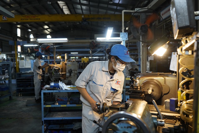 Danh mục địa bàn thuộc 34 tỉnh thành trên cả nước áp dụng mức lương tối thiểu từ ngày 1/1/2026 - Ảnh 1. Danh mục địa bàn thuộc 34 tỉnh thành trên cả nước áp dụng mức lương tối thiểu từ ngày 1/1/2026 - Ảnh 1.