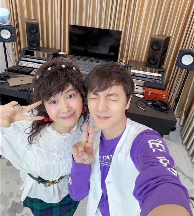 Vợ chồng Đăng Khôi kỷ niệm 2 thập kỷ bên nhau với bộ ảnh gây bão - Ảnh 4.