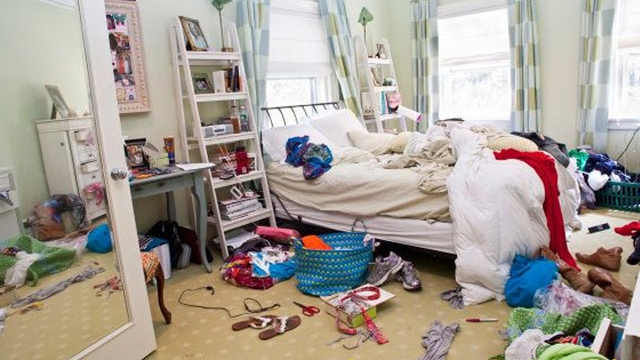 Phòng ngủ bừa bộn – thủ phạm âm thầm khiến vợ chồng lạnh nhạt - Ảnh 1. Phòng ngủ bừa bộn – thủ phạm âm thầm khiến vợ chồng lạnh nhạt - Ảnh 1.