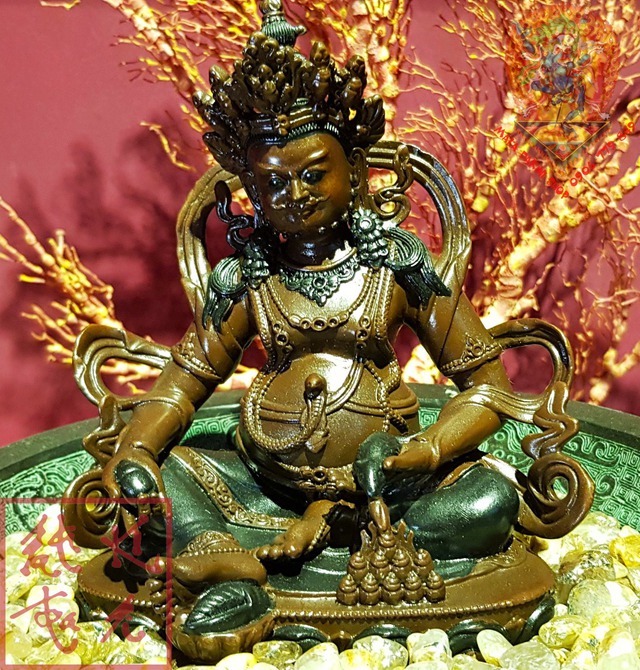 Thần tài độ mệnh cho 12 con giáp theo Phật giáo Tây Tạng là ai? - Ảnh 2. Thần tài độ mệnh cho 12 con giáp theo Phật giáo Tây Tạng là ai? - Ảnh 2.