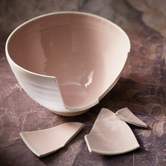 Vỡ chén là điềm gì? - Ảnh 2. Vỡ chén là điềm gì? - Ảnh 2.