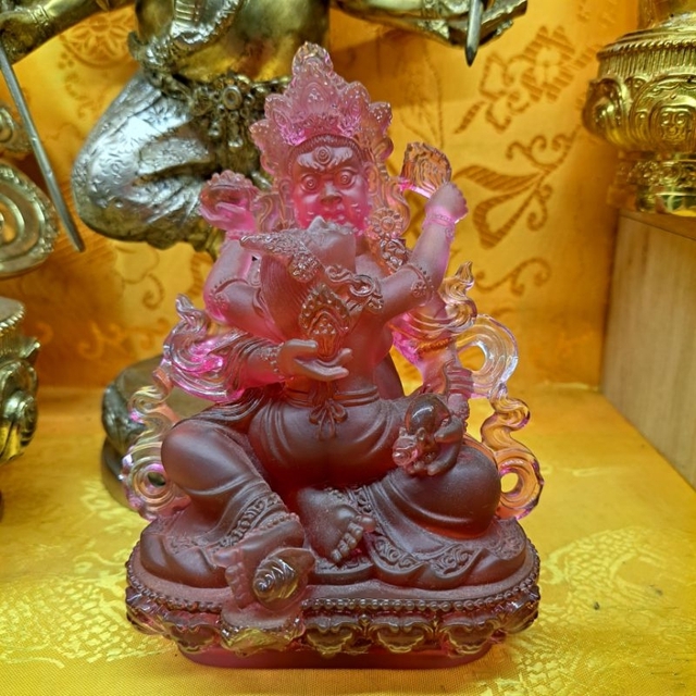 Thần tài độ mệnh cho 12 con giáp theo Phật giáo Tây Tạng là ai? - Ảnh 3. Thần tài độ mệnh cho 12 con giáp theo Phật giáo Tây Tạng là ai? - Ảnh 3.