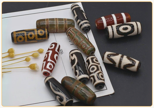 Ý nghĩa đá Dzi 4 mắt Tây Tạng - Ảnh 1. Ý nghĩa đá Dzi 4 mắt Tây Tạng - Ảnh 1.