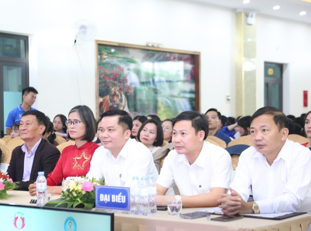 Cuộc thi Rung chuông vàng nâng cao kiến thức dân số và sức khỏe sinh sản trong trường học - Ảnh 1. Cuộc thi Rung chuông vàng nâng cao kiến thức dân số và sức khỏe sinh sản trong trường học - Ảnh 1.