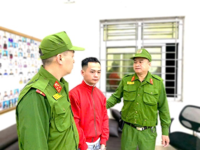 Hà Nội: Đối tượng truy nã bị bắt giữ tại sân bay quốc tế Nội Bài - Ảnh 1.