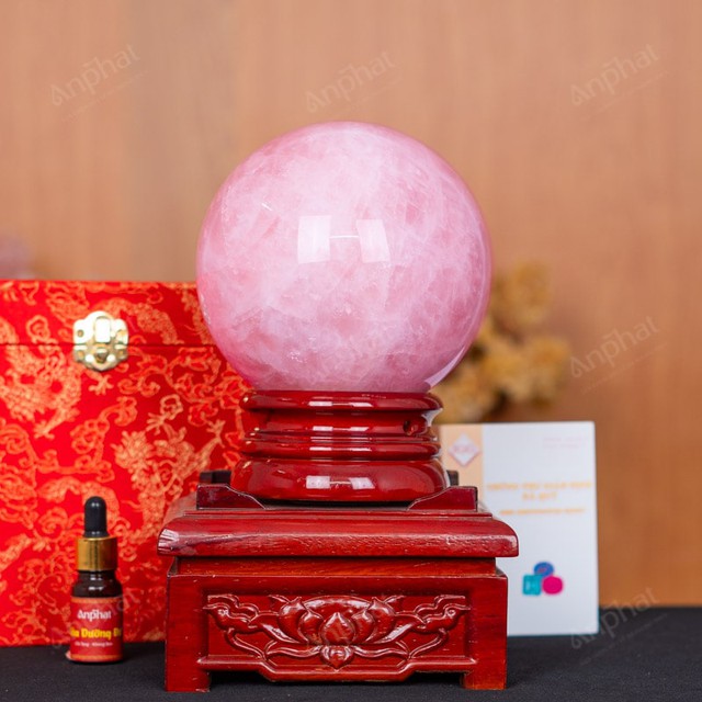 Muốn rước tài lộc, tránh phiền não và giữ hòa khí thì đặt vật phẩm phong thủy này trong phòng ngủ - Ảnh 1.