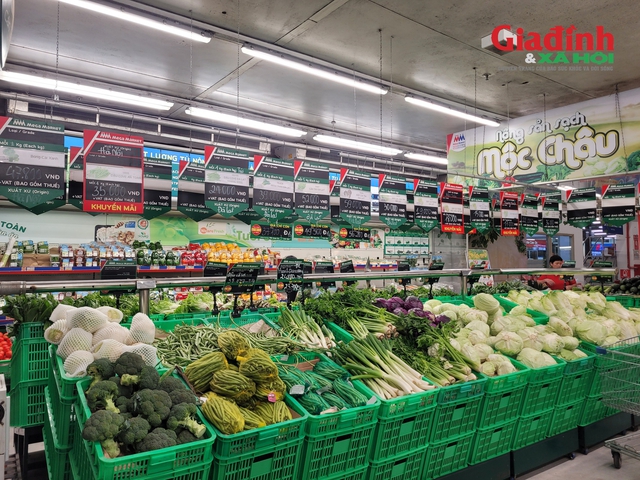 Giá rau xanh tăng cao , nhiều gia đình Thủ đô chuyển sang thực phẩm sạch an toàn - Ảnh 1. Giá rau xanh tăng cao , nhiều gia đình Thủ đô chuyển sang thực phẩm sạch an toàn - Ảnh 1.