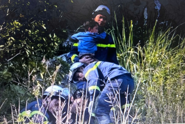 Tin sáng 21/11: Đường sắt tạm ngừng chạy do mưa lũ, đổi trả vé online miễn phí thế nào?; Miền Bắc có thể xuất hiện sương muối, Nam Trung Bộ còn mưa - Ảnh 4.