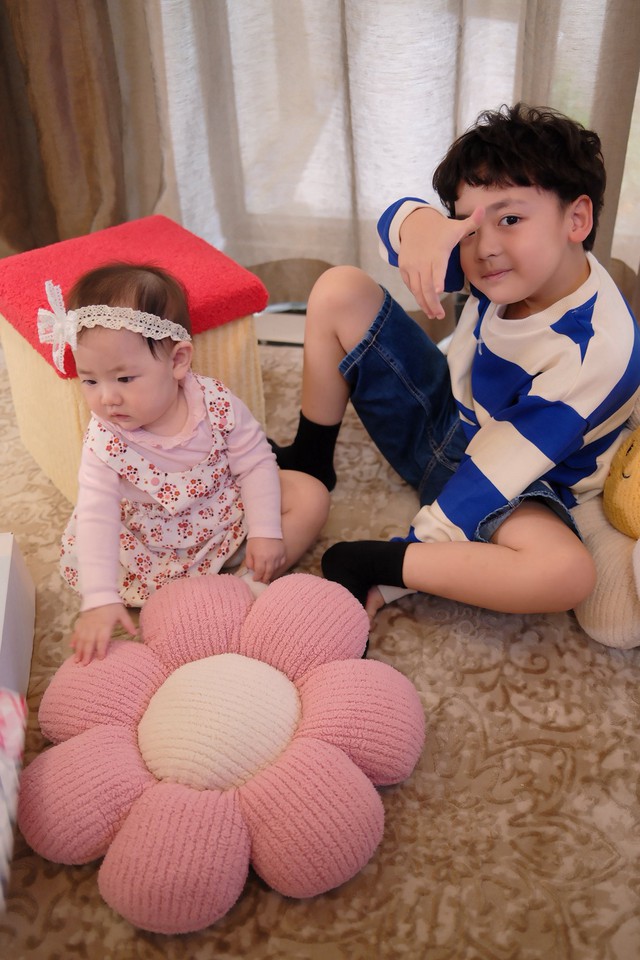 Con gái tròn một tuổi của Á hậu Tú Anh - Ảnh 9.