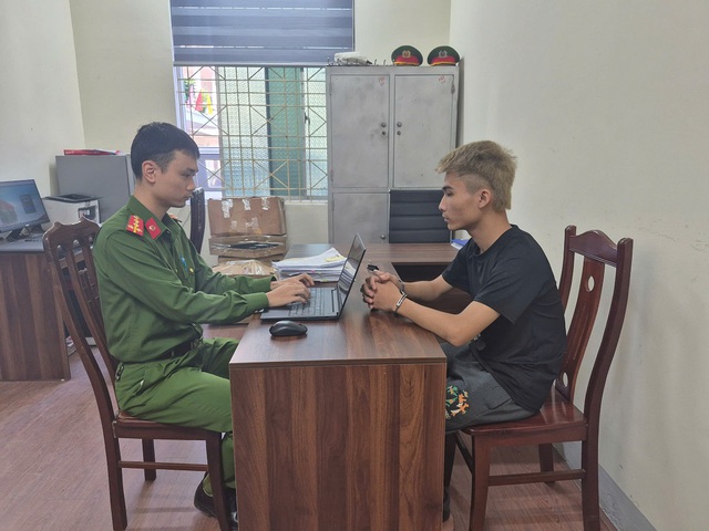 Triệt phá ổ nhóm trộm xe máy chỉ trong 5 giây tại Nghệ An - Ảnh 2.