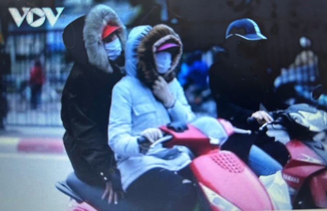 Tin sáng 24/11: Bộ Công an cảnh báo tin giả AI dựng cảnh kêu cứu, thổi phồng thiệt hại mưa lũ; Hà Nội rét đậm, nhiệt độ thấp nhất 13-15 độ C - Ảnh 2.