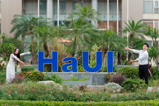 Từ 'Trường' thành 'Đại học': Bước ngoặt nâng tầm vị thế của ngôi trường 127 năm tuổi - Ảnh 2. Từ 'Trường' thành 'Đại học': Bước ngoặt nâng tầm vị thế của ngôi trường 127 năm tuổi - Ảnh 2.