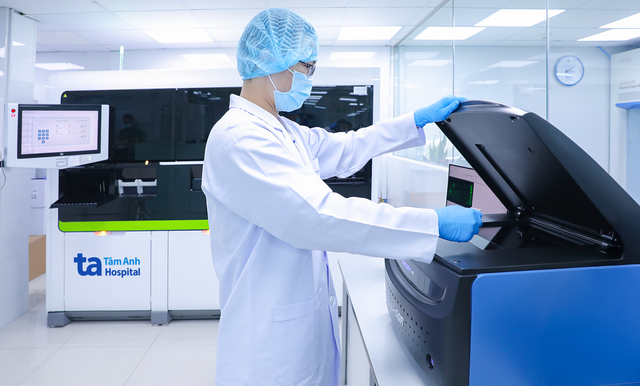 Bệnh viện Tâm Anh miễn phí tầm soát viêm gan D cho gần 2.500 bệnh nhân viêm gan B toàn quốc - Ảnh 2. Bệnh viện Tâm Anh miễn phí tầm soát viêm gan D cho gần 2.500 bệnh nhân viêm gan B toàn quốc - Ảnh 2.