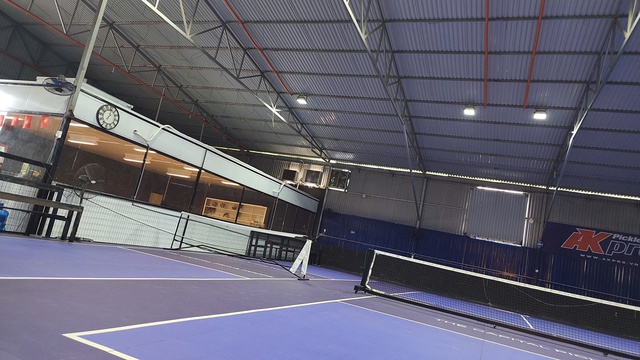 Hà Nội lo ngại rủi ro cháy nổ từ Nhà xưởng tạm làm sân pickleball - Ảnh 10. Hà Nội lo ngại rủi ro cháy nổ từ Nhà xưởng tạm làm sân pickleball - Ảnh 10.