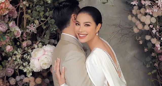 Qua một bức ảnh trang trí Noel, Phạm Hương để lộ cuộc sống ở Mỹ giữa nghi vấn rạn nứt với chồng đại gia - Ảnh 1. Qua một bức ảnh trang trí Noel, Phạm Hương để lộ cuộc sống ở Mỹ giữa nghi vấn rạn nứt với chồng đại gia - Ảnh 1.