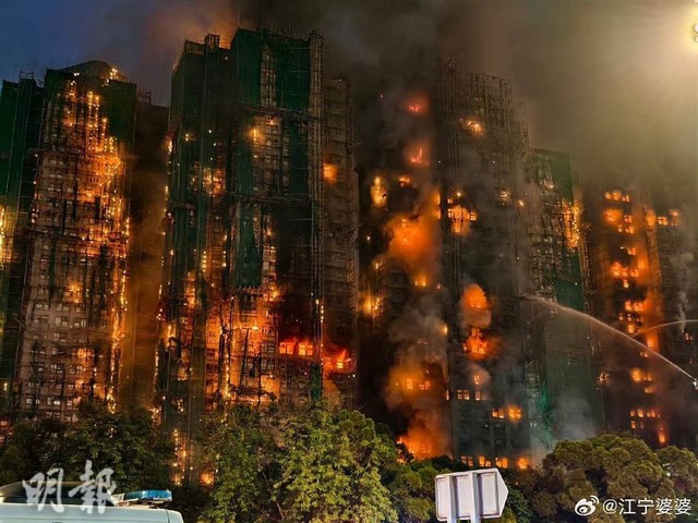 Hé lộ nguyên nhân khiến đám cháy ở Hong Kong lan rộng khắp 8 toà nhà 31 tầng làm ít nhất 44 người tử vong- Ảnh 2.