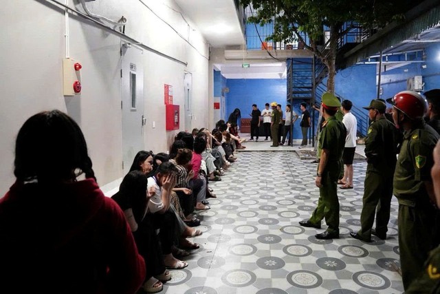 Xử lý nghiêm các cơ sở kinh doanh dịch vụ vũ trường, karaoke, nhà nghỉ vi phạm - Ảnh 1. Xử lý nghiêm các cơ sở kinh doanh dịch vụ vũ trường, karaoke, nhà nghỉ vi phạm - Ảnh 1.