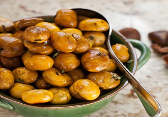 Hạt dẻ mùa đông: Thức quà bổ thận giúp ổn định đường huyết và nhiều món ngon - Ảnh 4. Hạt dẻ mùa đông: Thức quà bổ thận giúp ổn định đường huyết và nhiều món ngon - Ảnh 4.