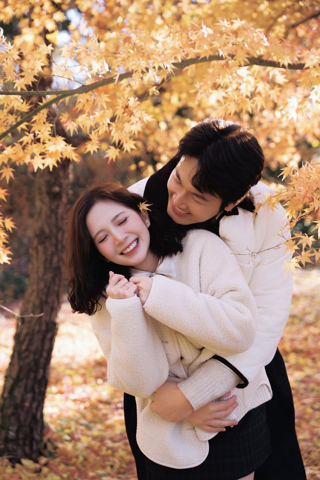 Nữ chính phim 'Cha tôi, người ở lại' khoe ảnh tuần trăng mật ngọt ngào ở Nhật Bản - Ảnh 2.