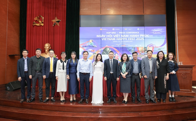 LPBank chung tay cùng Bộ Văn hóa, Thể thao và Du lịch kiến tạo không gian hạnh phúc giữa lòng Thủ đô
 - Ảnh 2.