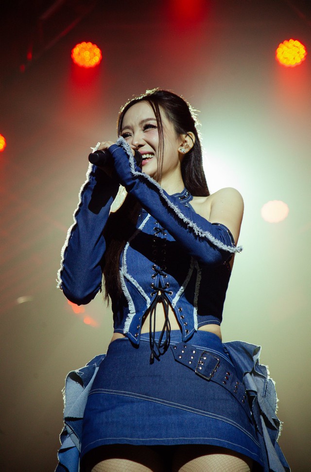 Thân thế bạn gái Liên Bỉnh Phát - Ảnh 8. Thân thế bạn gái Liên Bỉnh Phát - Ảnh 8.