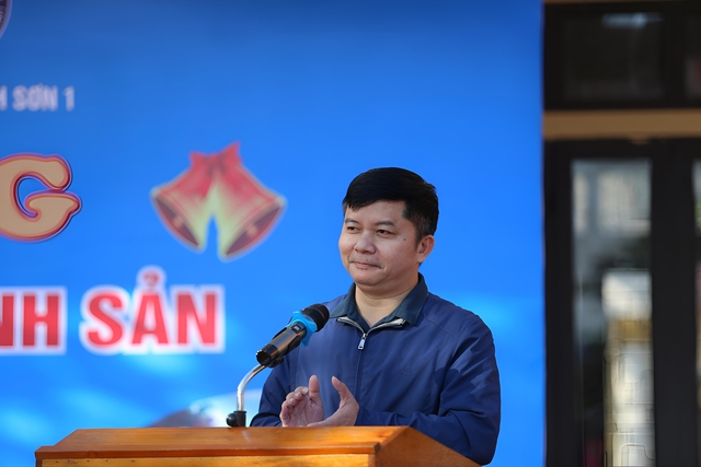 Cuộc thi Rung chuông vàng nâng cao kiến thức bảo vệ thế hệ trẻ tại Trường THPT Anh Sơn - Ảnh 2.