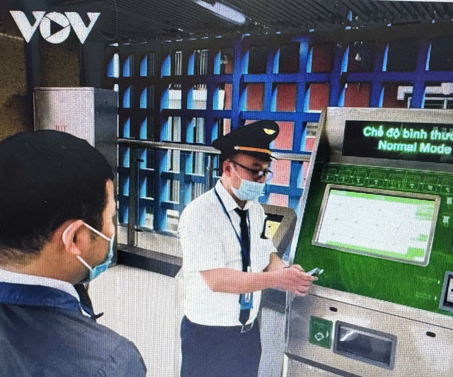 Tin sáng 5/11: Khách đi tàu Cát Linh - Hà Đông sẽ sử dụng thẻ vé định danh mới; Bão Kalmaegi cường độ rất mạnh, đường đi và tác động tương tự bão Damrey 2017 - Ảnh 1. Tin sáng 5/11: Khách đi tàu Cát Linh - Hà Đông sẽ sử dụng thẻ vé định danh mới; Bão Kalmaegi cường độ rất mạnh, đường đi và tác động tương tự bão Damrey 2017 - Ảnh 1.