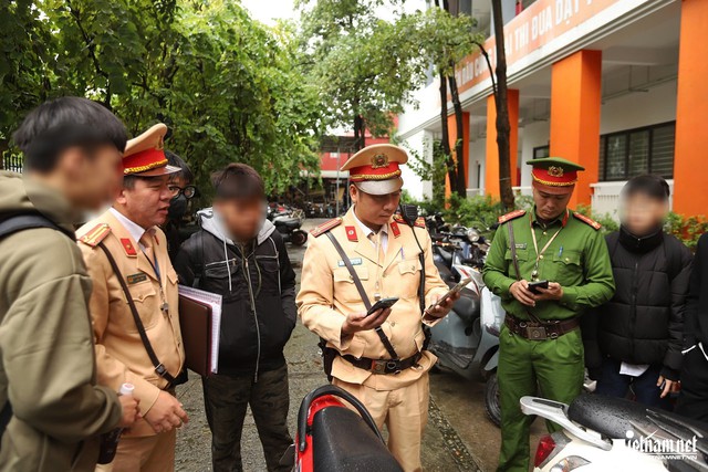 Tin sáng 5/11: Khách đi tàu Cát Linh - Hà Đông sẽ sử dụng thẻ vé định danh mới; Bão Kalmaegi cường độ rất mạnh, đường đi và tác động tương tự bão Damrey 2017 - Ảnh 5. Tin sáng 5/11: Khách đi tàu Cát Linh - Hà Đông sẽ sử dụng thẻ vé định danh mới; Bão Kalmaegi cường độ rất mạnh, đường đi và tác động tương tự bão Damrey 2017 - Ảnh 5.