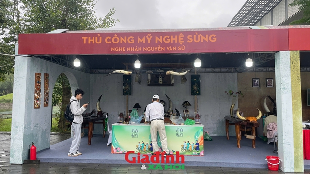 - Ảnh 4. - Ảnh 4.