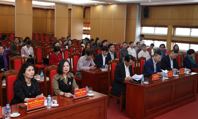 Luật Dân số: Thể chế hóa việc chuyển trọng tâm chính sách dân số từ kế hoạch hóa gia đình sang dân số và phát triển - Ảnh 4. Luật Dân số: Thể chế hóa việc chuyển trọng tâm chính sách dân số từ kế hoạch hóa gia đình sang dân số và phát triển - Ảnh 4.