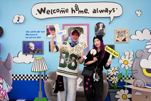 Fan đổ về Ocean City check in G-DRAGON 2025 WORLD TOUR [Übermensch] IN HANOI, háo hức chờ concert lịch sử - Ảnh 3.