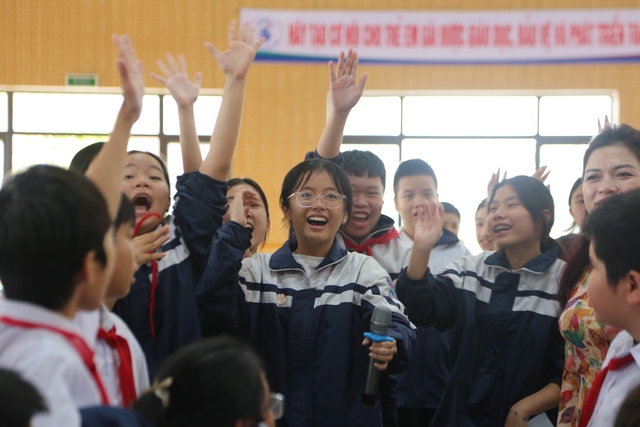 Hội thi là con gái để tỏa sáng: Nâng cao nhận thức về dân số và phát triển - Ảnh 3. Hội thi là con gái để tỏa sáng: Nâng cao nhận thức về dân số và phát triển - Ảnh 3.