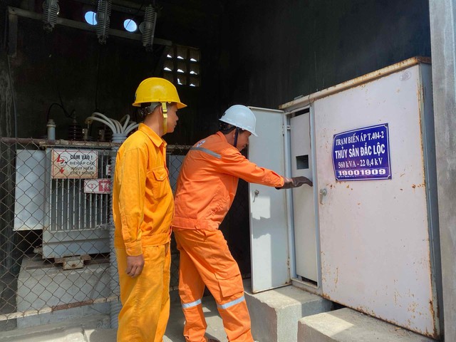 Lịch cúp điện Đồng Tháp (Tiền Giang cũ) từ ngày 1-7/12/2025: Nhiều khu dân cư bị cúp điện liên tục 12 tiếng/ngày - Ảnh 1.