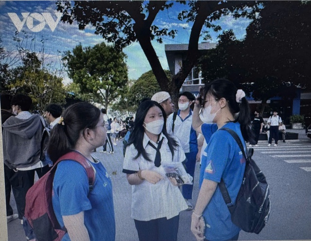 Tin sáng 12/12: Đại học Quốc gia TP.HCM xét tuyển chủ yếu bằng một phương thức tích hợp năm 2026; Miền Bắc đêm trời lạnh, nhiệt độ thấp nhất từ 19-21 độ - Ảnh 1. Tin sáng 12/12: Đại học Quốc gia TP.HCM xét tuyển chủ yếu bằng một phương thức tích hợp năm 2026; Miền Bắc đêm trời lạnh, nhiệt độ thấp nhất từ 19-21 độ - Ảnh 1.