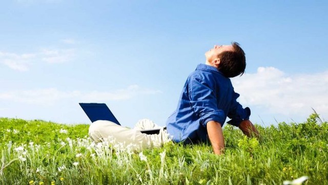 Chạy theo trào lưu nghỉ hưu sớm, tôi đã tự đưa cuộc đời vào ngõ cụt - Ảnh 1. Chạy theo trào lưu nghỉ hưu sớm, tôi đã tự đưa cuộc đời vào ngõ cụt - Ảnh 1.