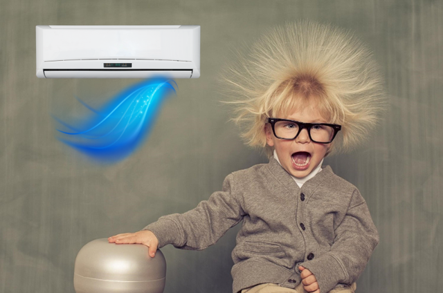 Cách tránh tình trạng dùng điều hòa đắp chăn lông bị giật điện - Ảnh 1. Cách tránh tình trạng dùng điều hòa đắp chăn lông bị giật điện - Ảnh 1.