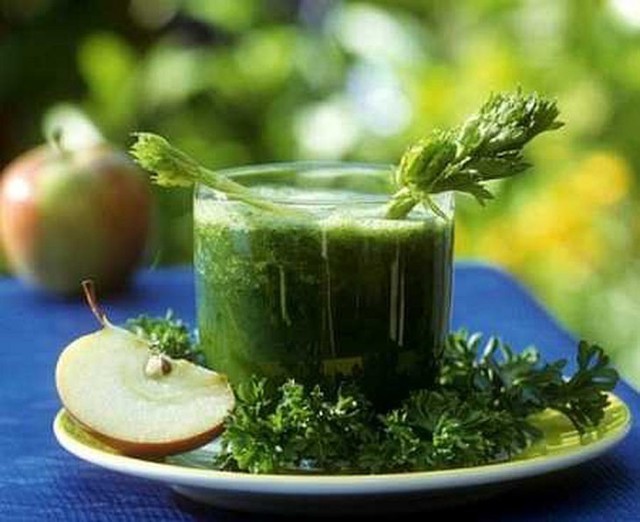 Loại rau rẻ tiền, mùa đông người Việt nên ăn để 'quét sạch mỡ máu', ngăn ngừa bệnh mạn tính - Ảnh 2. Loại rau rẻ tiền, mùa đông người Việt nên ăn để 'quét sạch mỡ máu', ngăn ngừa bệnh mạn tính - Ảnh 2.