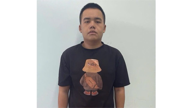 Túng thiếu, nam thanh niên đột nhập nhà dân cuỗm tiền mặt và vàng gần 1 tỷ đồng - Ảnh 1. Túng thiếu, nam thanh niên đột nhập nhà dân cuỗm tiền mặt và vàng gần 1 tỷ đồng - Ảnh 1.