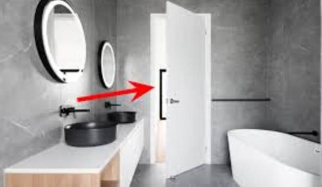 Đây là lý do vì sao không nên mở cửa phòng tắm sau khi tắm? - Ảnh 1. Đây là lý do vì sao không nên mở cửa phòng tắm sau khi tắm? - Ảnh 1.