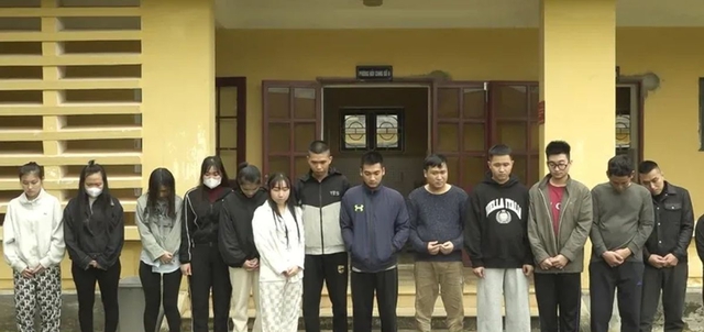 Tin sáng 18/12: Học sinh phổ thông sẽ học gì khi AI được đưa vào trường học?; 42 công dân Việt Nam chạy thoát khỏi cơ sở lừa đảo trực tuyến ở Campuchia - Ảnh 5. Tin sáng 18/12: Học sinh phổ thông sẽ học gì khi AI được đưa vào trường học?; 42 công dân Việt Nam chạy thoát khỏi cơ sở lừa đảo trực tuyến ở Campuchia - Ảnh 5.