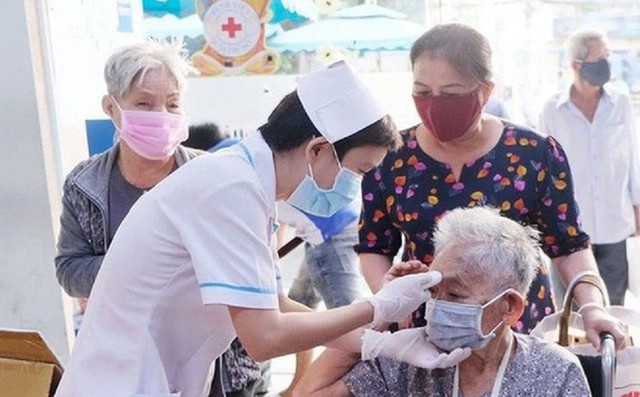 Đổi mới c&ocirc;ng t&aacute;c chăm s&oacute;c người cao tuổi: Hướng tới m&ocirc; h&igrave;nh to&agrave;n diện để 'sống khỏe, sống vui, sống c&oacute; &iacute;ch' - Ảnh 2.