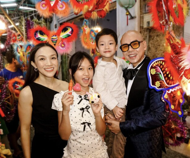 Con g&aacute;i Phan Đinh T&ugrave;ng gi&agrave;nh giải nhất cuộc thi vẽ tại Bảo t&agrave;ng Louvre - Ảnh 11.