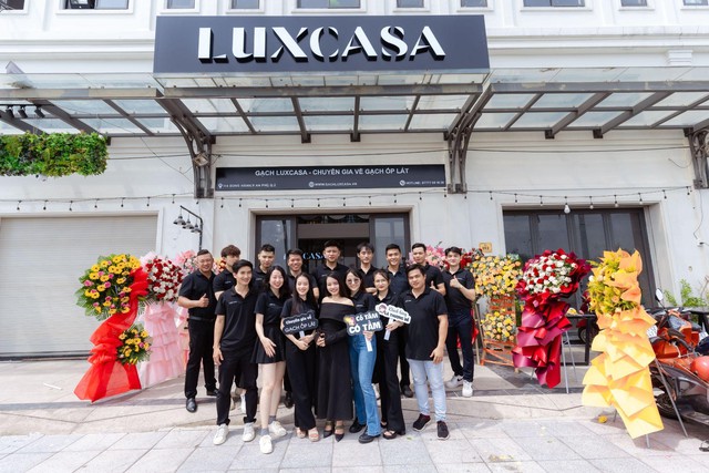 Gạch Luxcasa - Địa chỉ mua gạch men ốp lát nhập khẩu uy tín tại TPHCM - Ảnh 1.