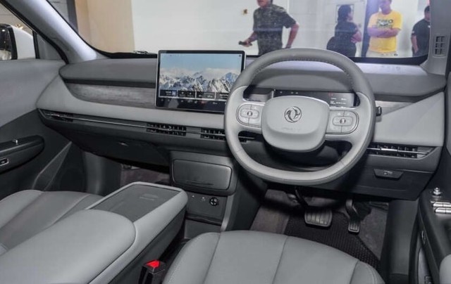 SUV cỡ nhỏ gi&aacute; 335 triệu đồng tại Việt Nam: Thiết kế c&aacute; t&iacute;nh v&agrave; c&ocirc;ng nghệ ti&ecirc;n tiến - Ảnh 4.