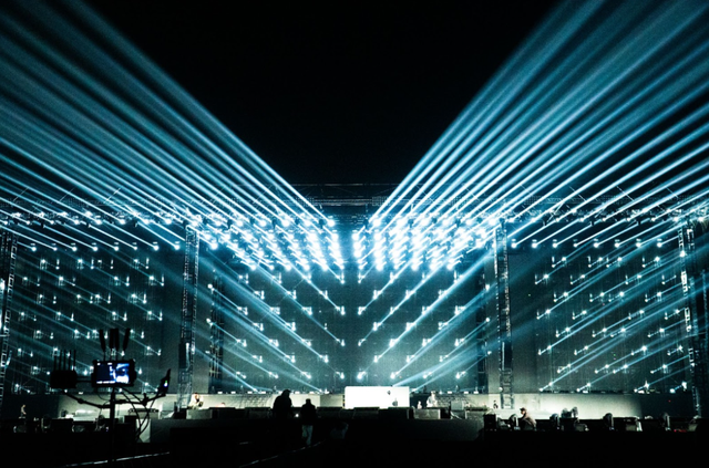 Y Concert: Giải m&atilde; "cơn địa chấn" giải tr&iacute; cuối năm  - Ảnh 9.